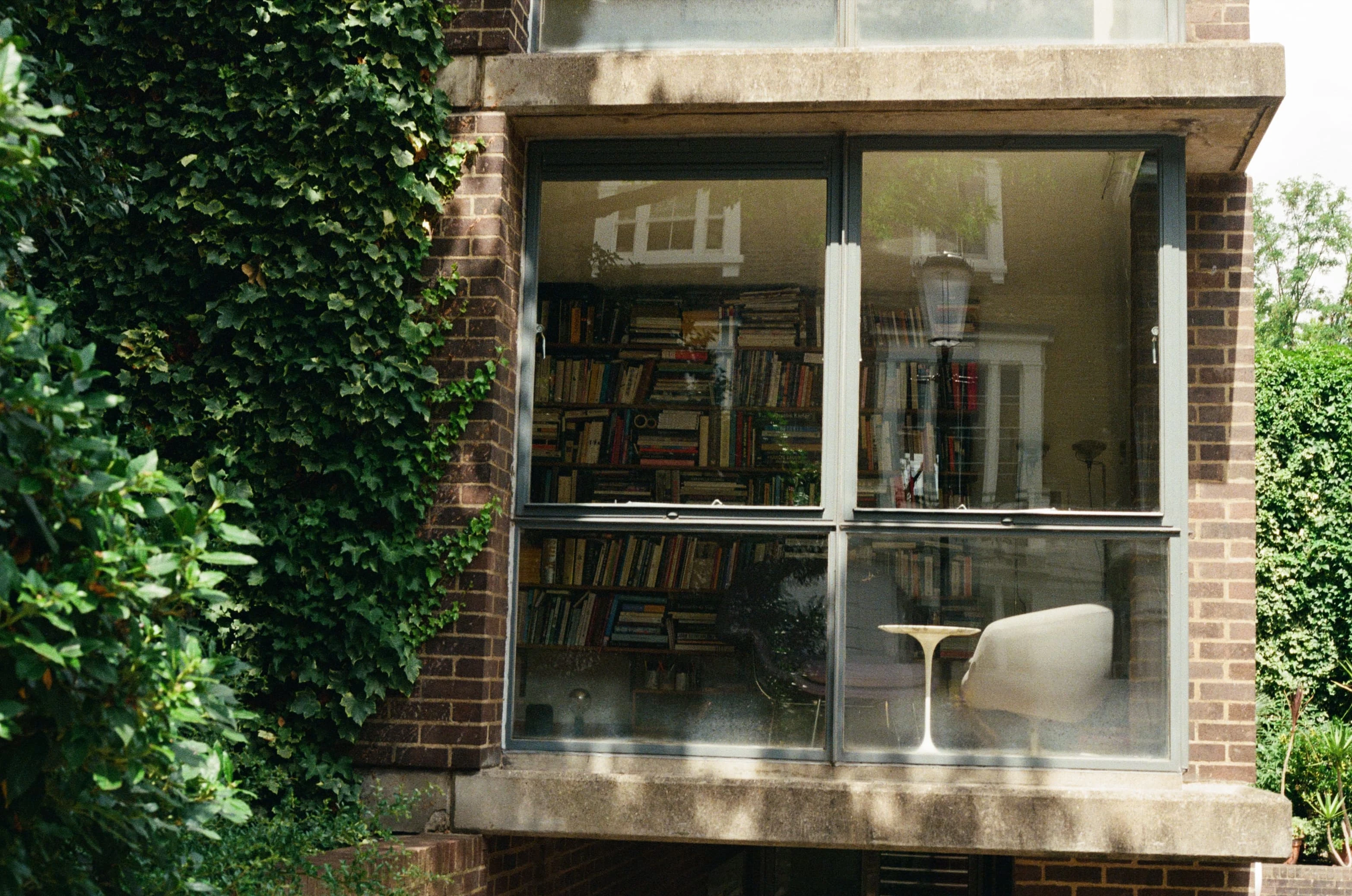 Picture from mind-the-gap gallery